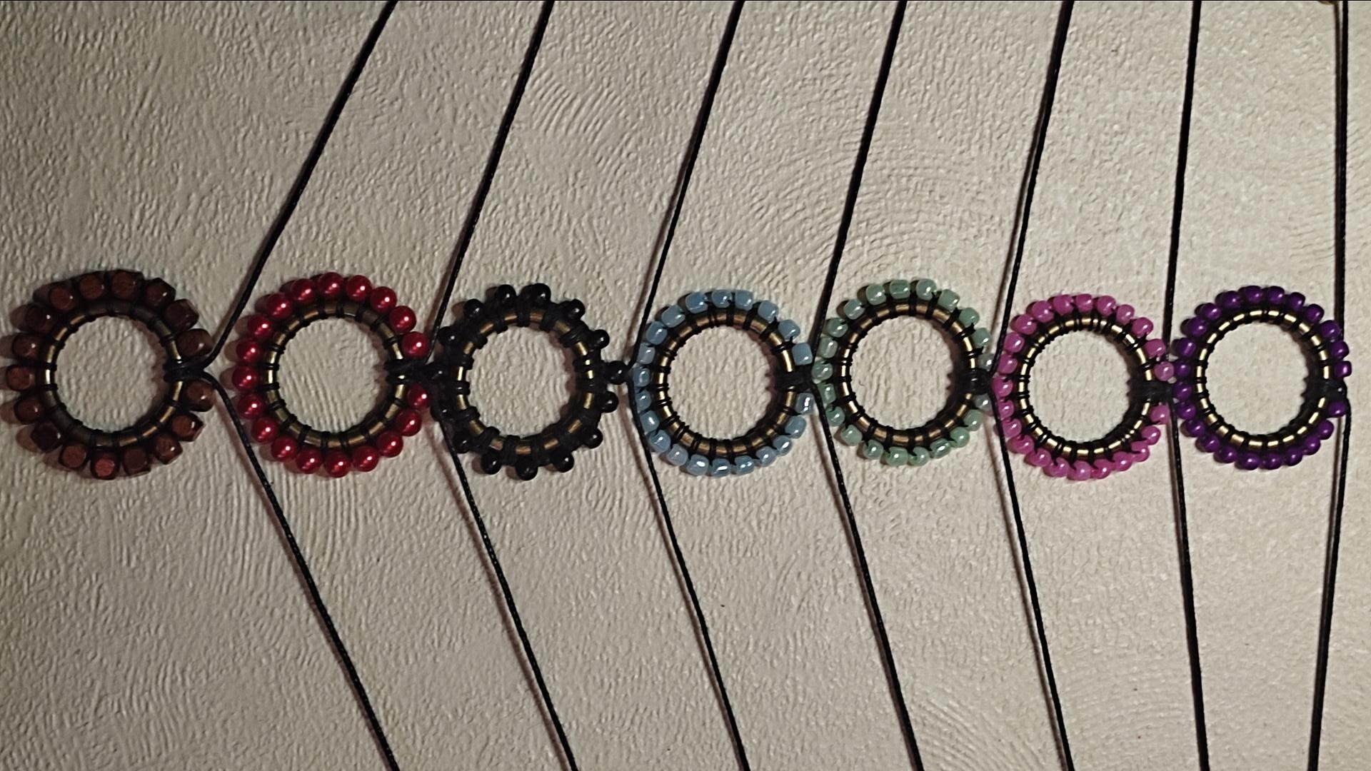 1 ensemble de pendentifs