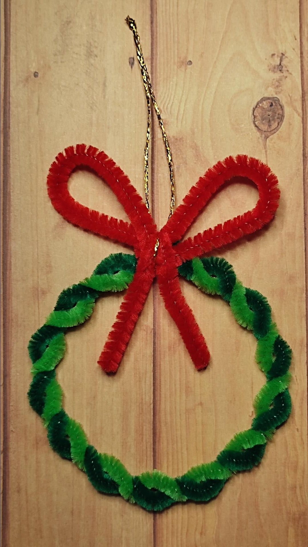 2 couronne vert fonce et vert clair