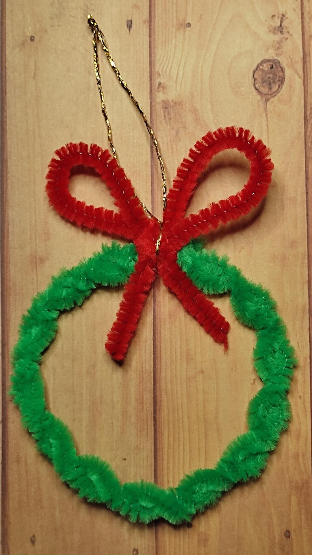 2 couronne vert tres clair