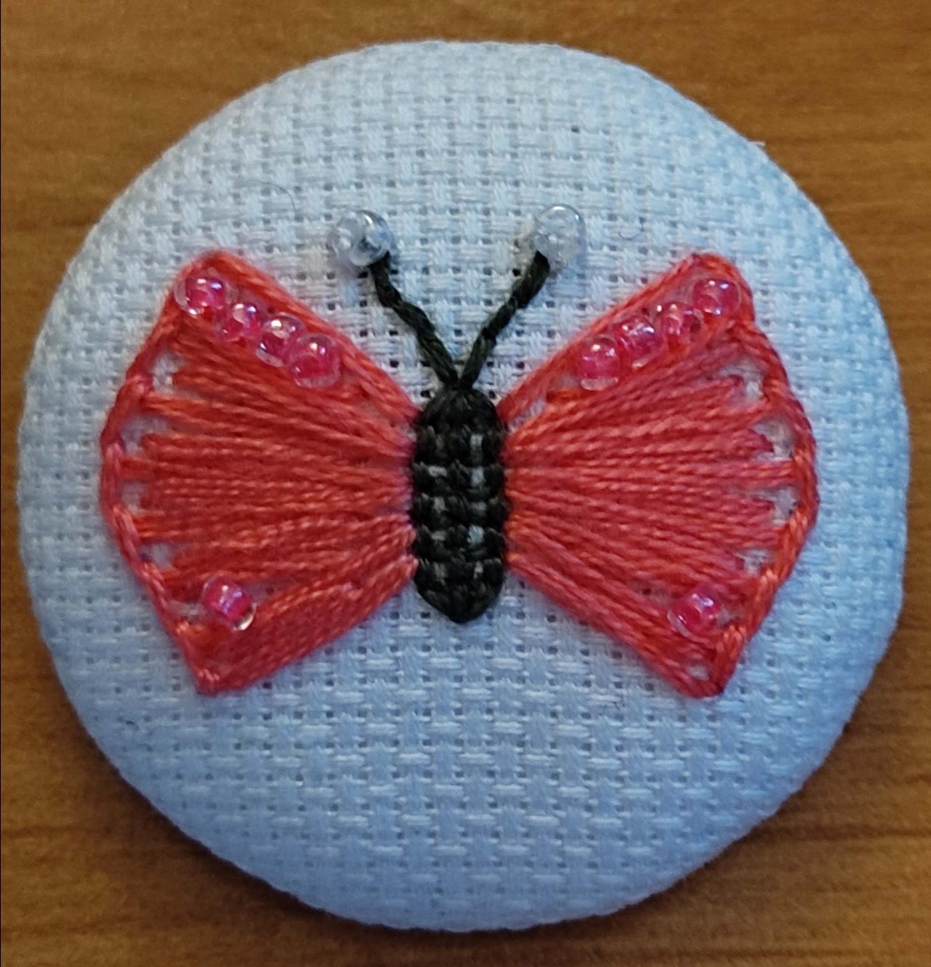 3 mini broches papillon